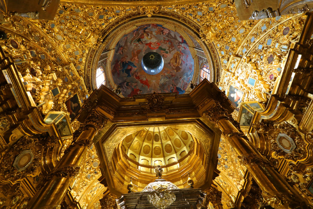 bones of San Juan de Dios