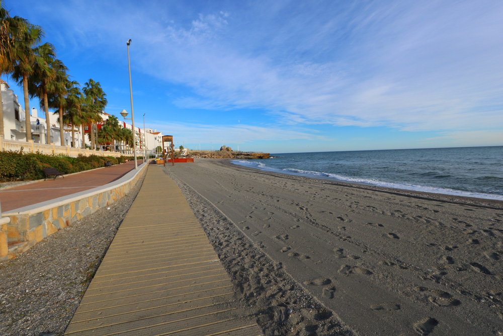 El Chucho beach Nerja