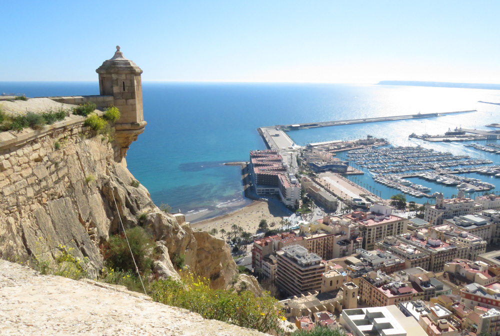 Castillo de Santa Bárbara – the highlight of Alicante