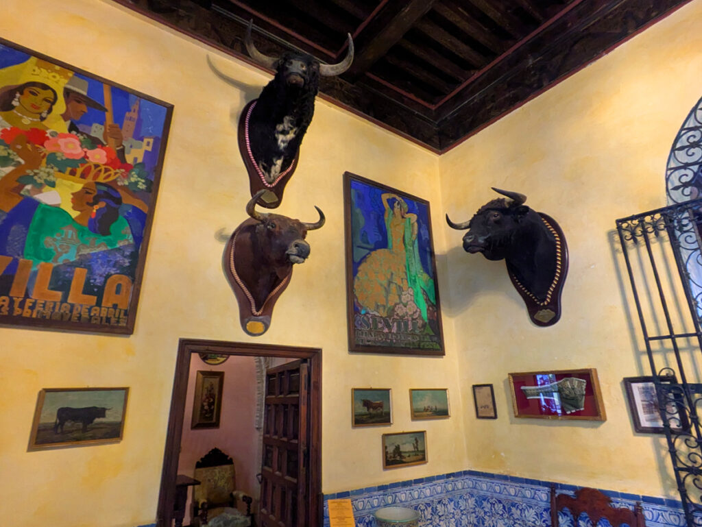 Palacio de las Dueñas, Seville