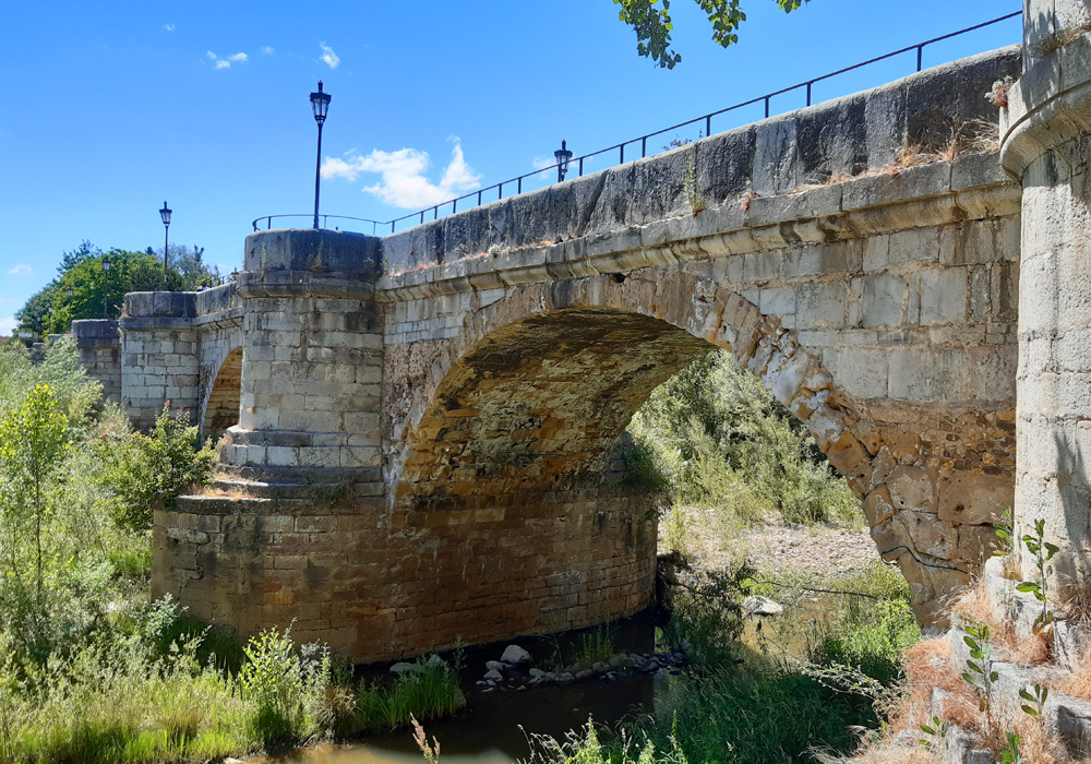 Highlights of a self-guided walking tour of León, Spain