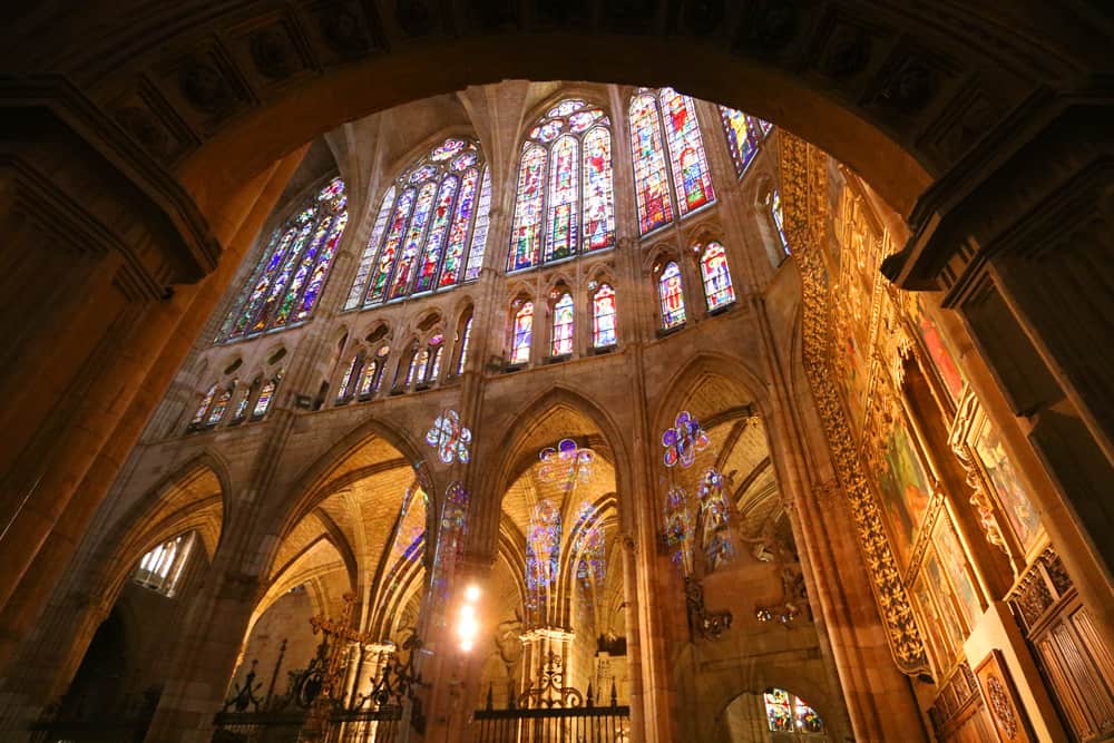 León Cathedral and its incredible Stained glass