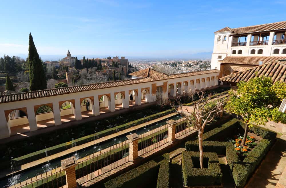 Travel Guide to the Alhambra (Granada) – Spain’s most visited attraction