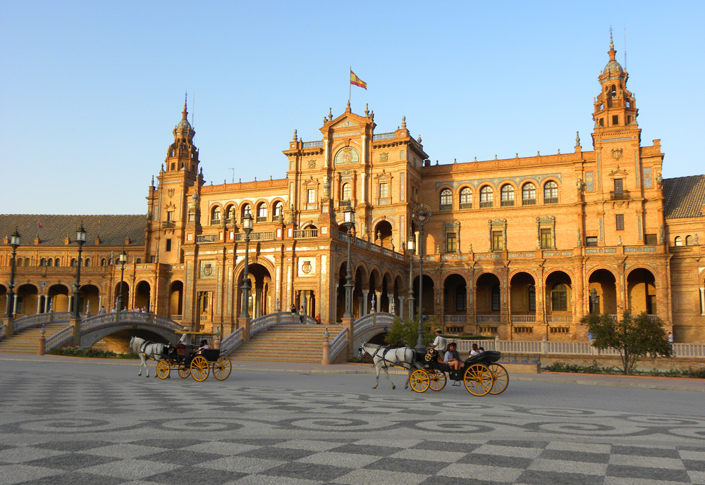 Plaza de España – one of Seville’s highlights