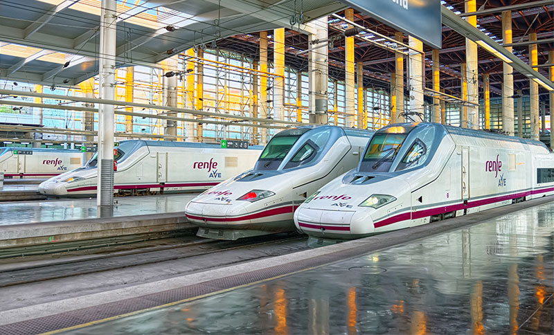 High speed trains in Spain