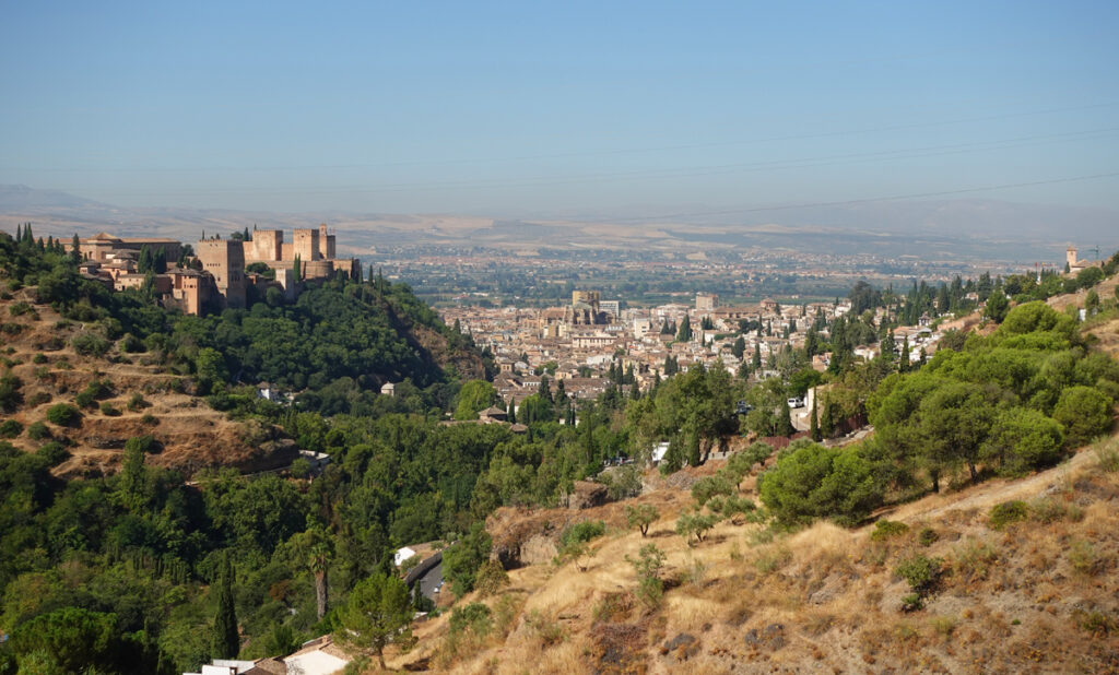 Seeing the Top Granada Highlights for Free